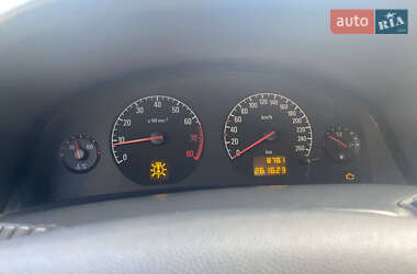 Седан Opel Vectra 2004 в  фото 16 Седан Opel Vectra 2004 в