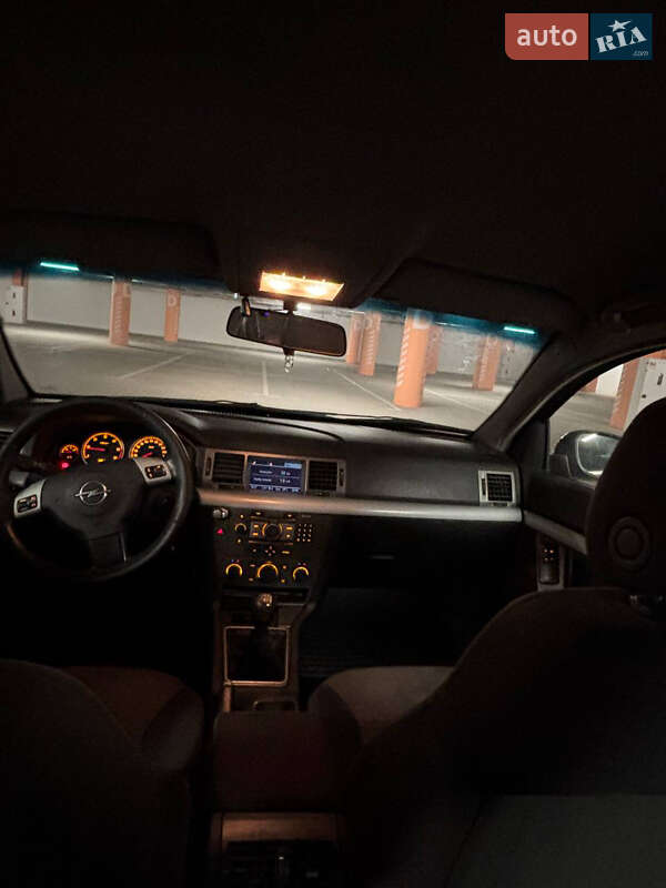 Универсал Opel Vectra 2005 в Киеве фото 9 Универсал Opel Vectra 2005 в Киеве