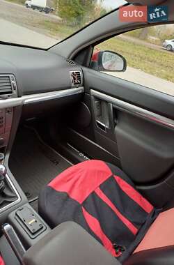 Универсал Opel Vectra 2006 в 