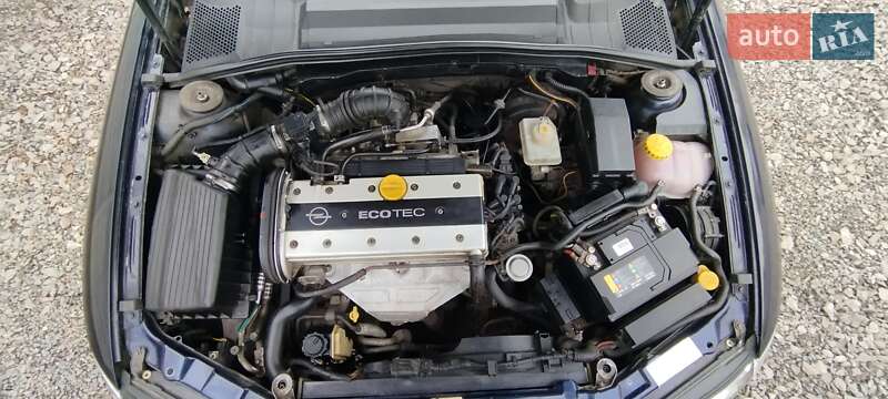 Седан Opel Vectra 1997 в Киеве
