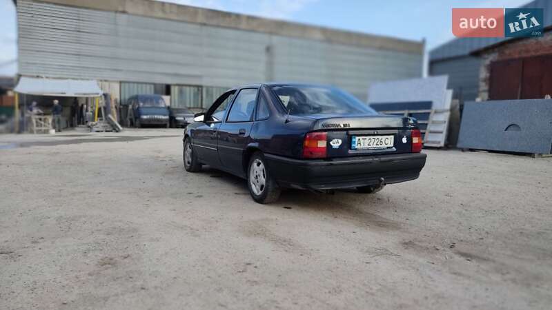 Седан Opel Vectra 1991 в Ивано-Франковске