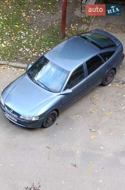 Лифтбек Opel Vectra 1998 в Ивано-Франковске