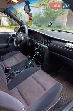 Лифтбек Opel Vectra 1998 в  фото 9 Лифтбек Opel Vectra 1998 в