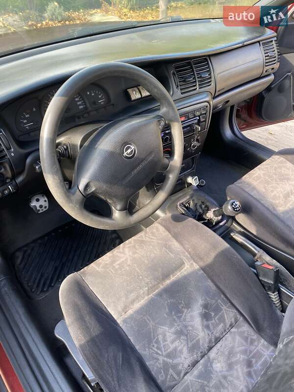 Седан Opel Vectra 1998 в Харкові фото 11 Седан Opel Vectra 1998 в Харкові
