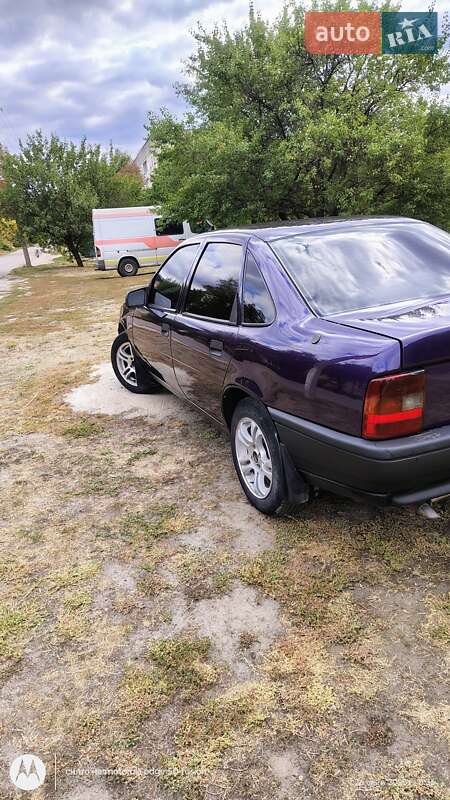 Седан Opel Vectra 1992 в Харкові фото 6 Седан Opel Vectra 1992 в Харкові