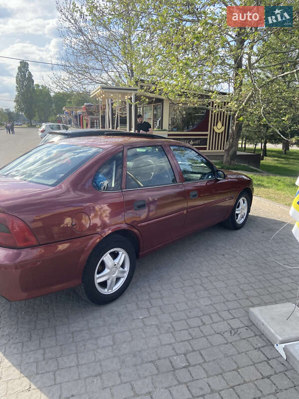 Седан Opel Vectra 1997 в Запорожье фото 17 Седан Opel Vectra 1997 в Запорожье
