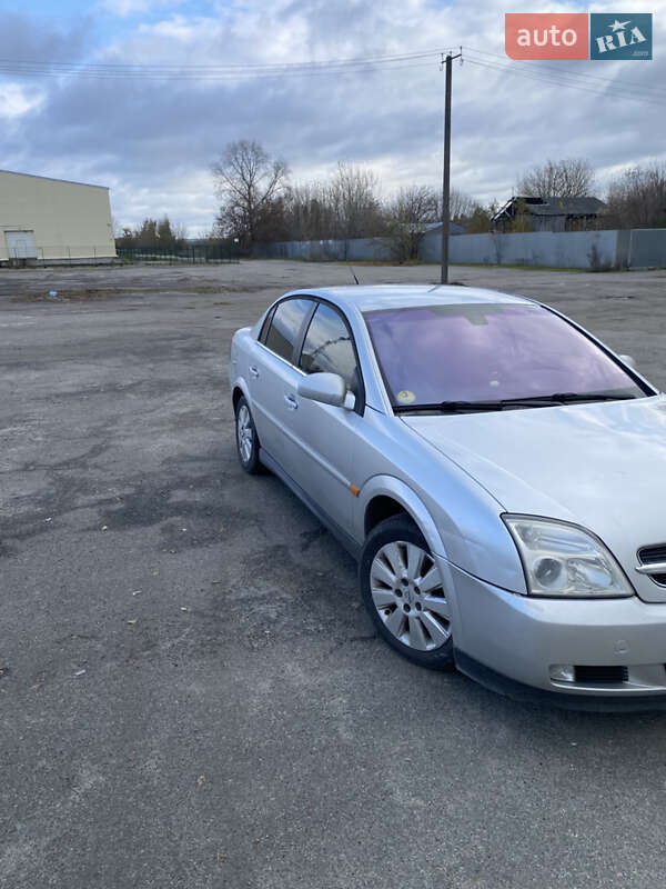 Седан Opel Vectra 2003 в Гостомеле