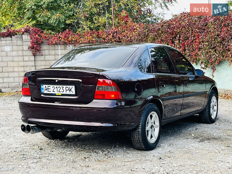 Седан Opel Vectra 1997 в Каменском фото 17 Седан Opel Vectra 1997 в Каменском