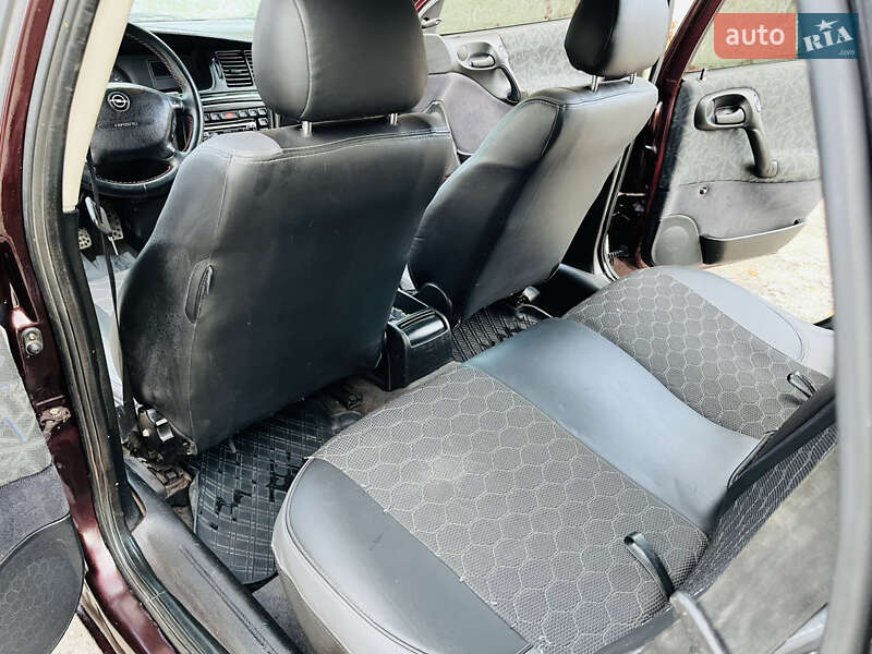 Седан Opel Vectra 1997 в Каменском фото 28 Седан Opel Vectra 1997 в Каменском