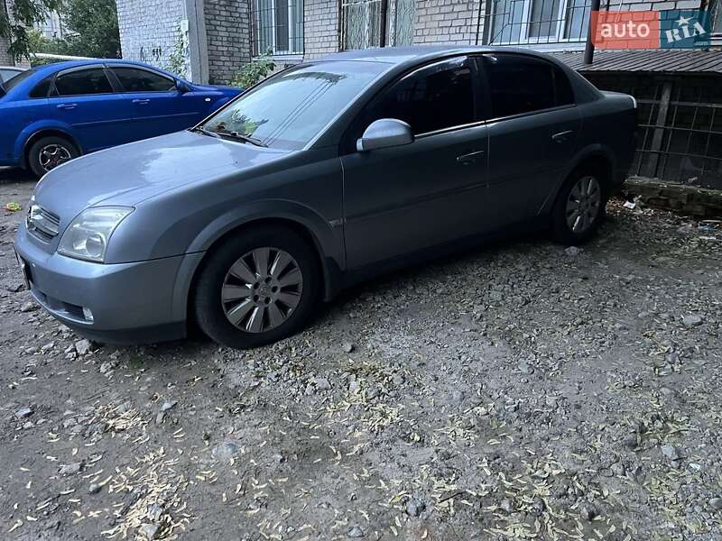 Opel Vectra 2004