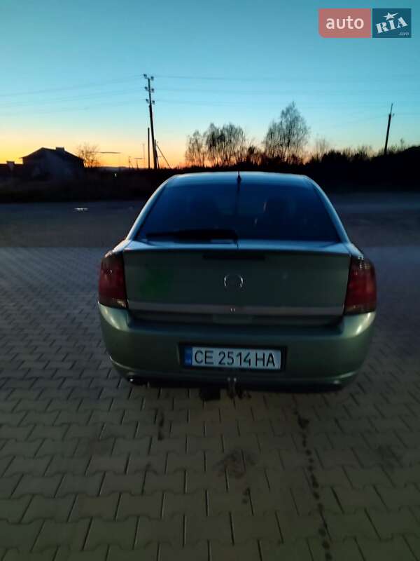 Лифтбек Opel Vectra 2005 в Черновцах