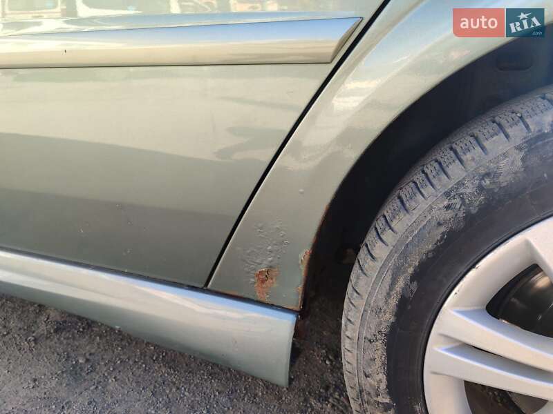 Лифтбек Opel Vectra 2005 в Черновцах