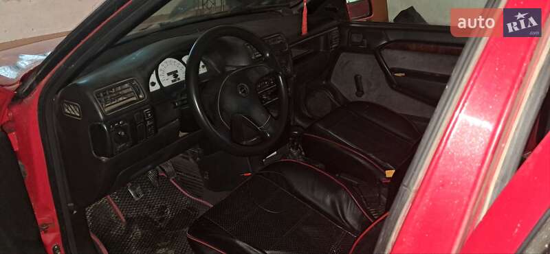 Седан Opel Vectra 1993 в Коломые