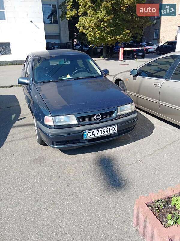 Седан Opel Vectra 1994 в Києві фото 5 Седан Opel Vectra 1994 в Києві