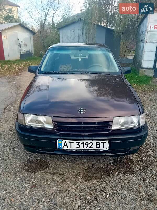 Седан Opel Vectra 1992 в Коломые