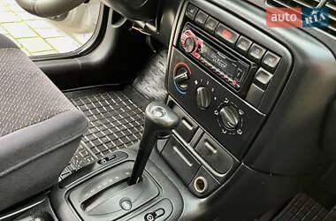 Седан Opel Vectra 1998 в  фото 13 Седан Opel Vectra 1998 в