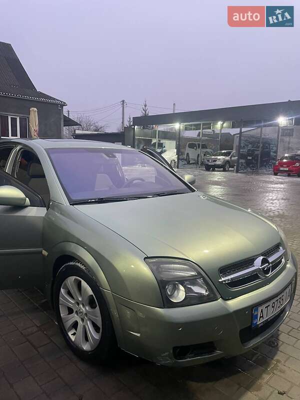 Седан Opel Vectra 2003 в Рогатині