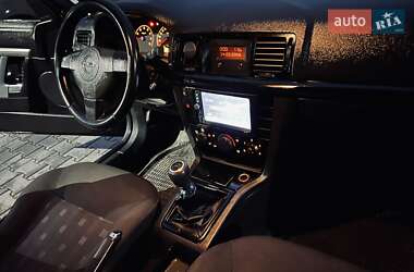 Седан Opel Vectra 2007 в 