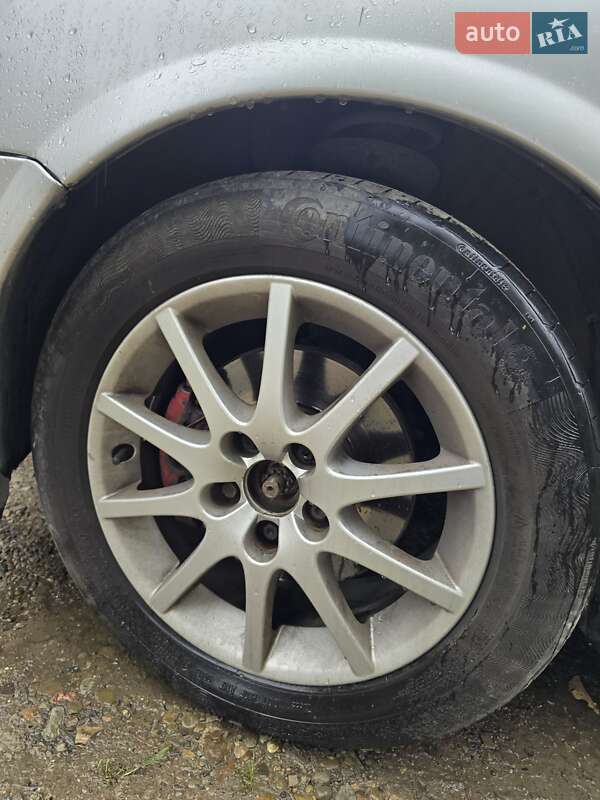 Седан Opel Vectra 2000 в Ужгороде