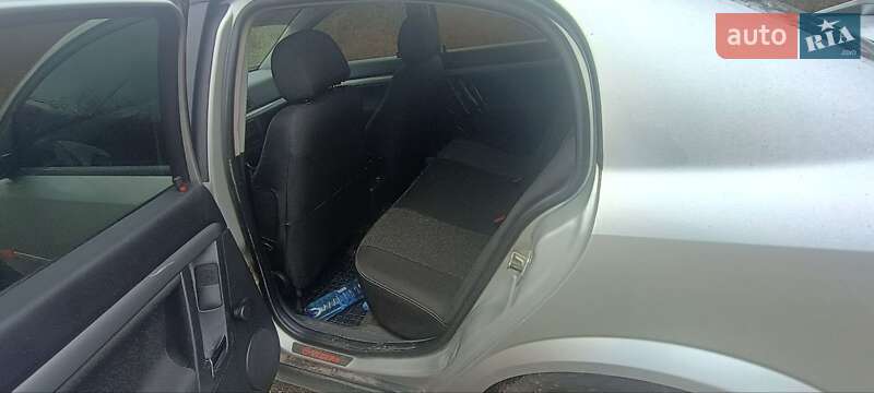 Седан Opel Vectra 2003 в Хмельнике