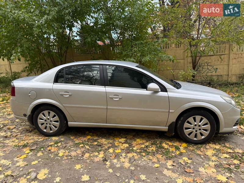 Седан Opel Vectra 2008 в Киеве