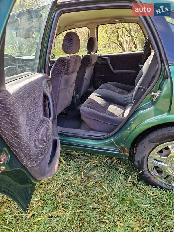 Седан Opel Vectra 1997 в Недригайлове