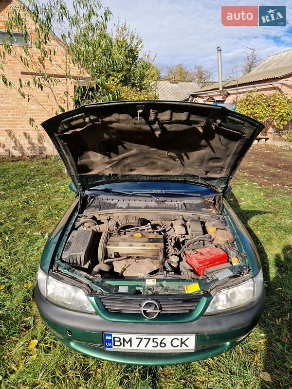 Седан Opel Vectra 1997 в Недригайлове