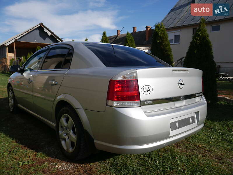 Седан Opel Vectra 2007 в Берегово фото 13 Седан Opel Vectra 2007 в Берегово
