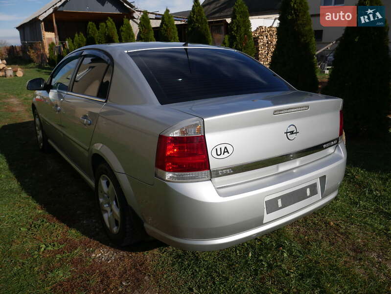 Седан Opel Vectra 2007 в Берегово фото 15 Седан Opel Vectra 2007 в Берегово