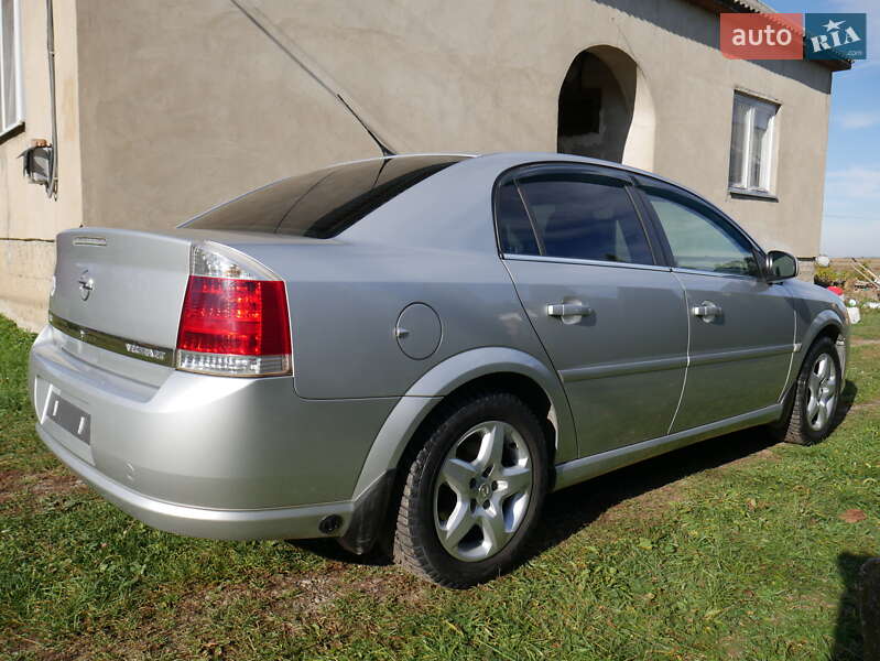 Седан Opel Vectra 2007 в Берегово фото 17 Седан Opel Vectra 2007 в Берегово