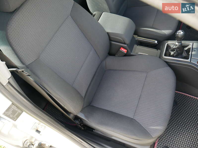 Седан Opel Vectra 2007 в Берегово фото 47 Седан Opel Vectra 2007 в Берегово