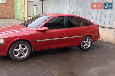 Седан Opel Vectra 1998 в Днепре