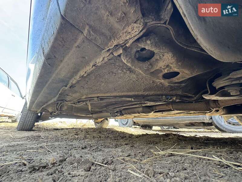 Седан Opel Vectra 1990 в Сарате фото 5 Седан Opel Vectra 1990 в Сарате