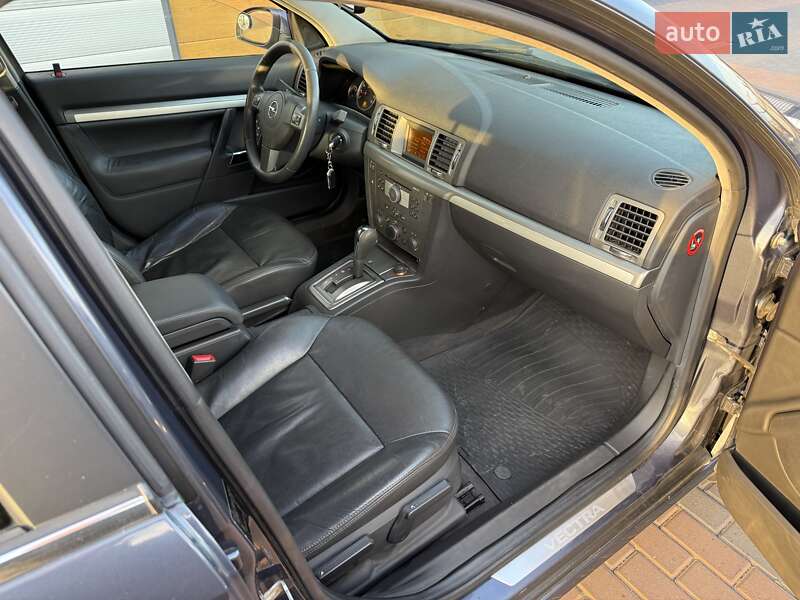 Седан Opel Vectra 2008 в Белой Церкви фото 38 Седан Opel Vectra 2008 в Белой Церкви