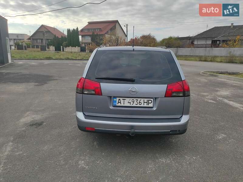 Універсал Opel Vectra 2004 в Виноградові