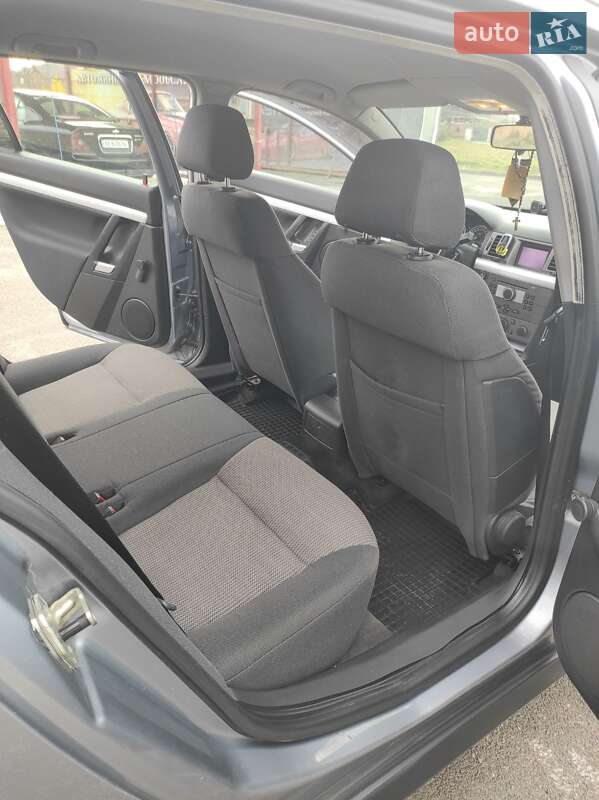 Універсал Opel Vectra 2004 в Виноградові