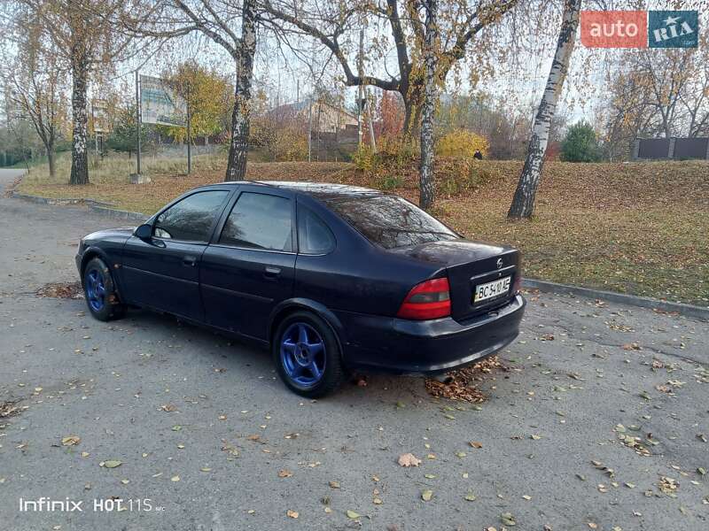 Седан Opel Vectra 1998 в Золочеве фото 13 Седан Opel Vectra 1998 в Золочеве