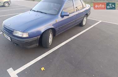 Седан Opel Vectra 1989 в Полтаве