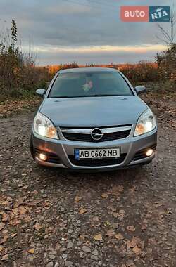Седан Opel Vectra 2006 в Казатине
