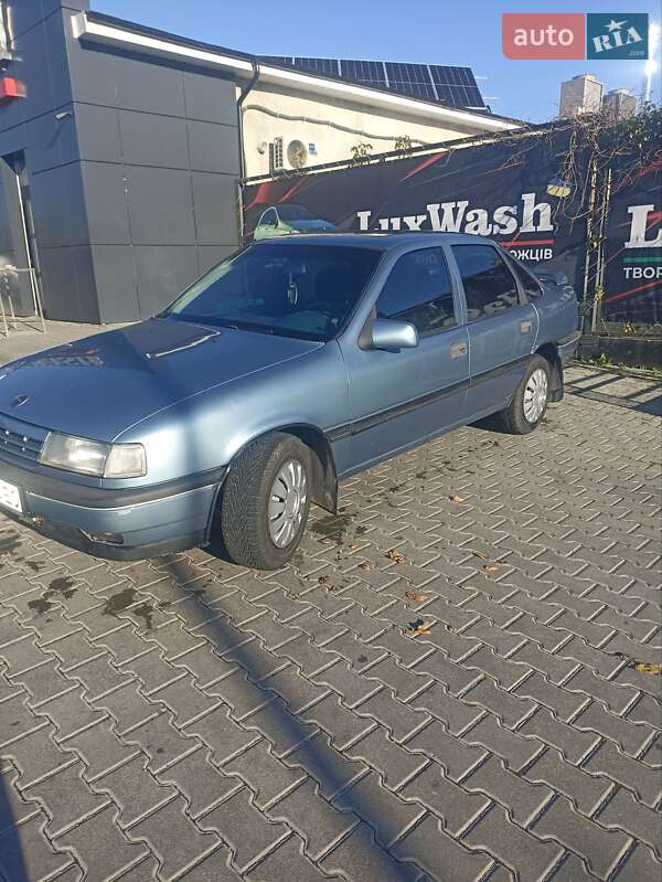 Седан Opel Vectra 1989 в Теребовле