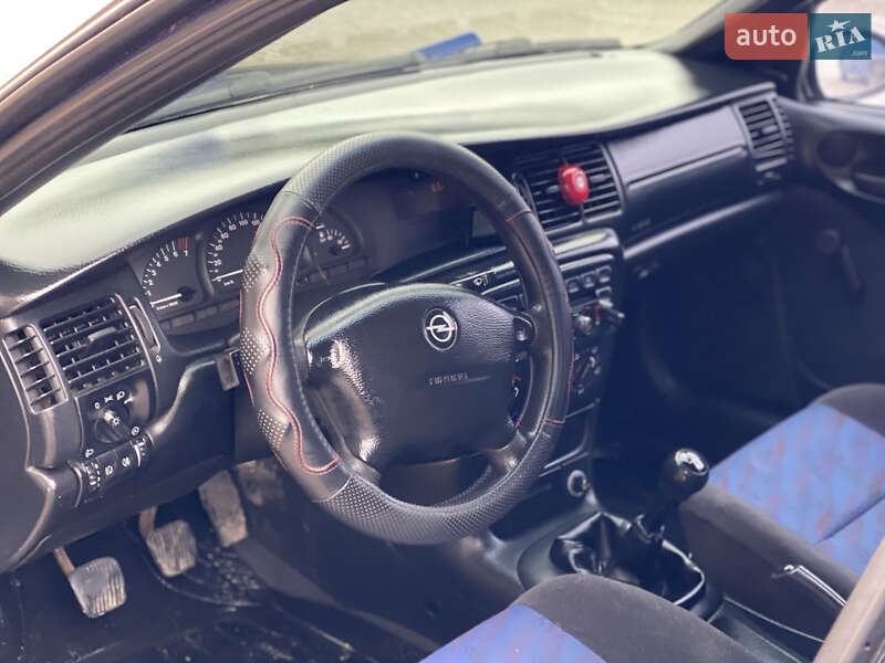 Лифтбек Opel Vectra 1997 в Дунаевцах фото 50 Лифтбек Opel Vectra 1997 в Дунаевцах