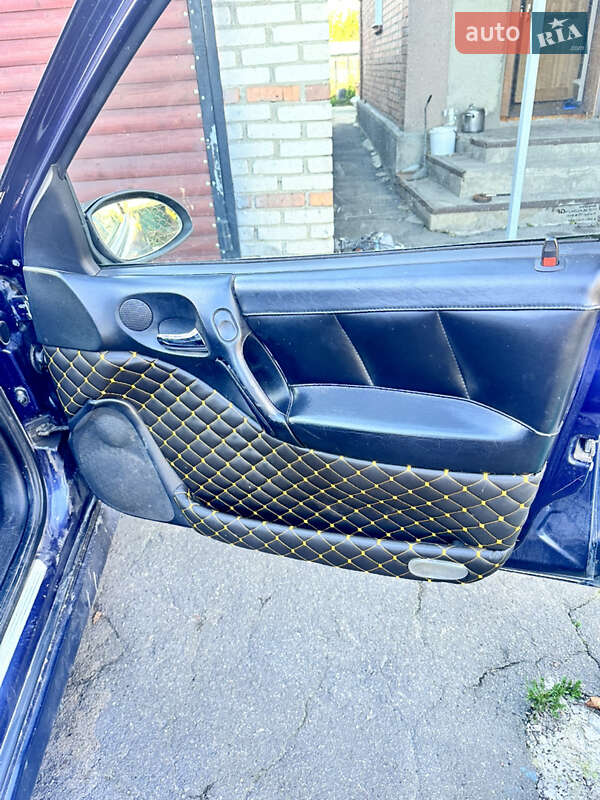 Седан Opel Vectra 1999 в Литине