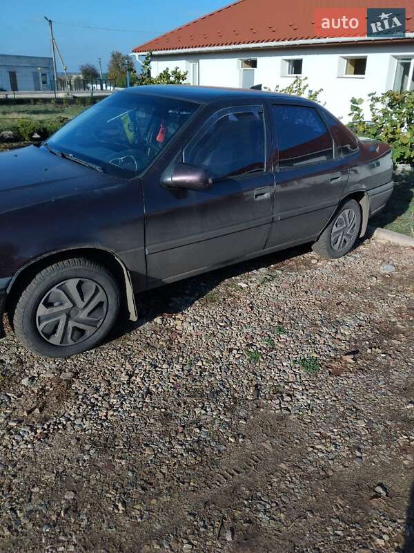 Седан Opel Vectra 1993 в Первомайске фото 5 Седан Opel Vectra 1993 в Первомайске