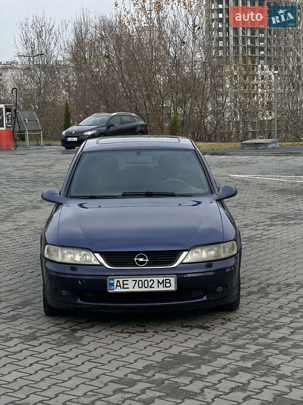Седан Opel Vectra 1997 в Хмельницком