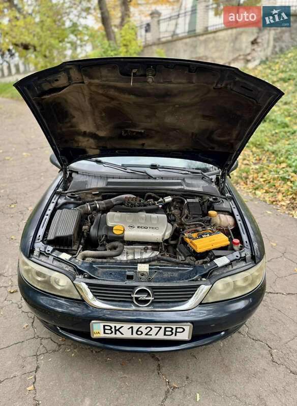 Седан Opel Vectra 2000 в Остроге