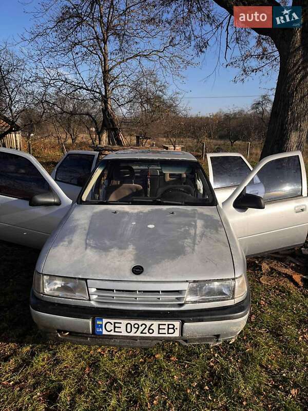 Седан Opel Vectra 1991 в Берегомету фото 8 Седан Opel Vectra 1991 в Берегомету