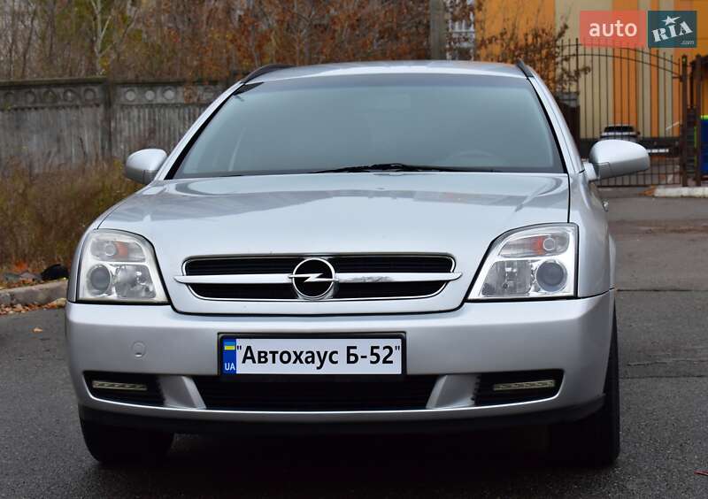 Универсал Opel Vectra 2004 в Киеве