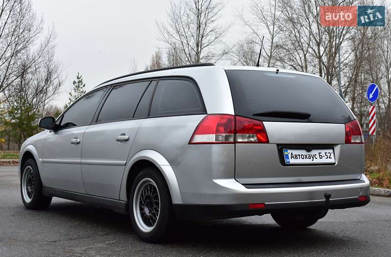 Универсал Opel Vectra 2004 в Киеве