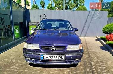 Седан Opel Vectra 1995 в Одесі