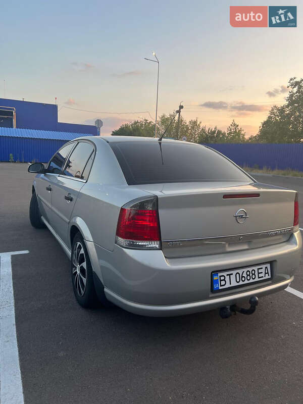Седан Opel Vectra 2006 в Херсоне